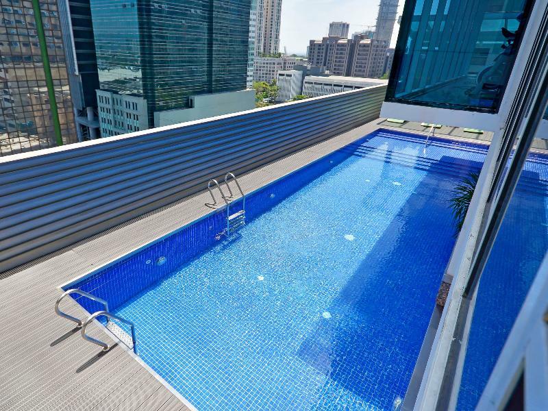 Currency Serviced Suites Pasig City Exterior photo